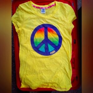 Large Yellow PINK shirt w/ colorful peace symbol